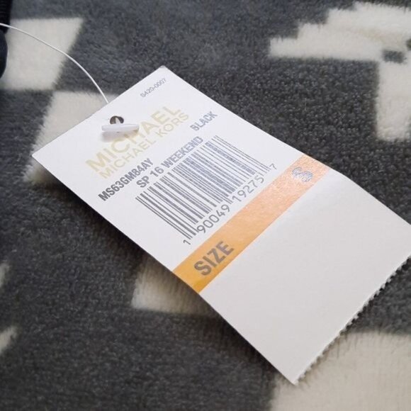 Michael Michael Kors Black Yoga Capri Leggings Size Small - Picture 3 of 7